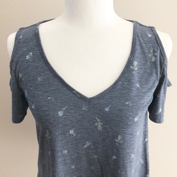 AUTHENTIC AMERICANS HERITAGE cold shoulder top - Picture 2 of 6